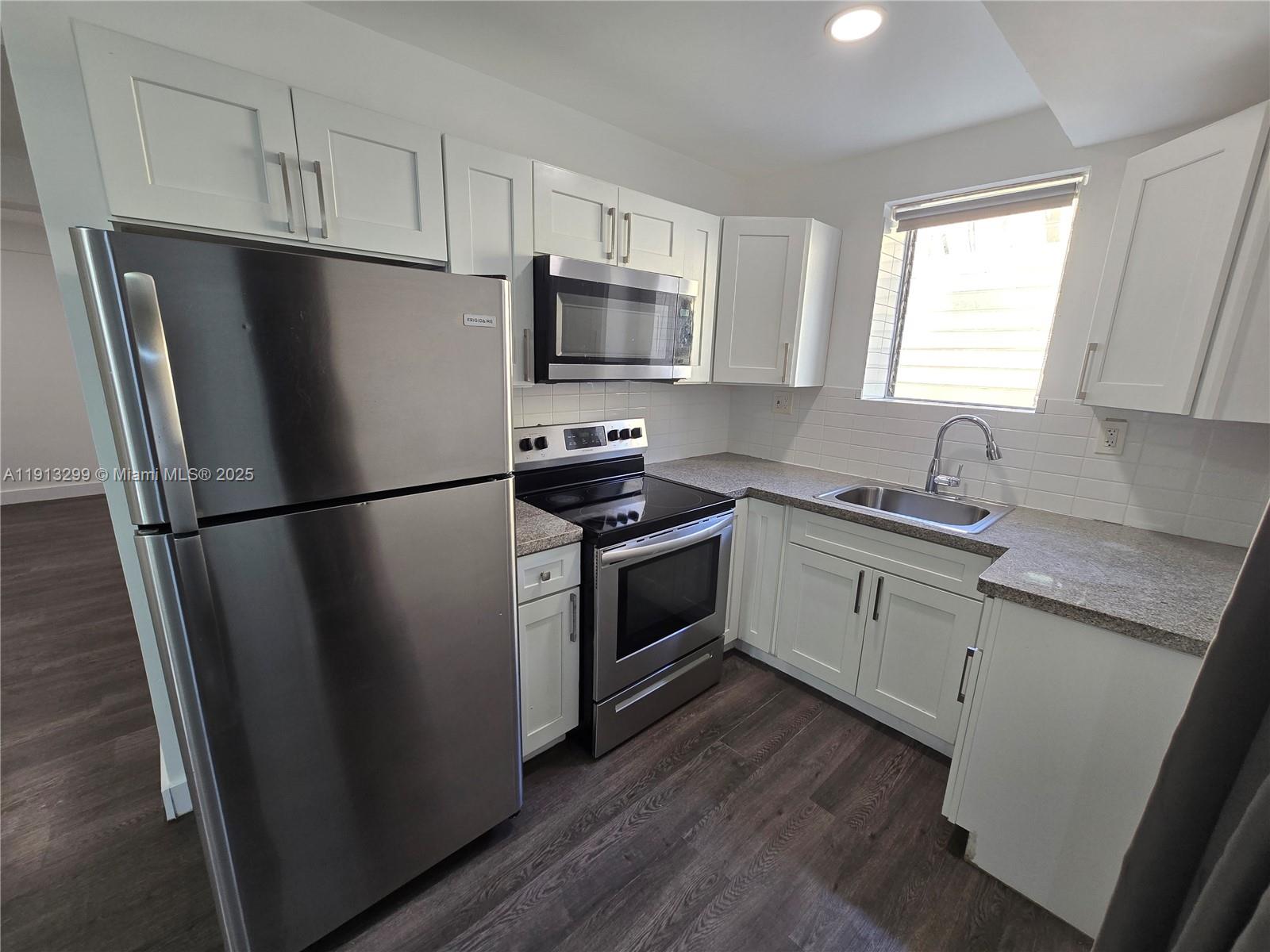 OSCEOLA PARK - Residential Lease