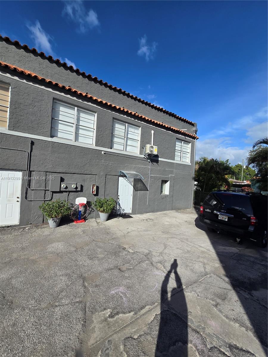 OSCEOLA PARK - Residential Lease