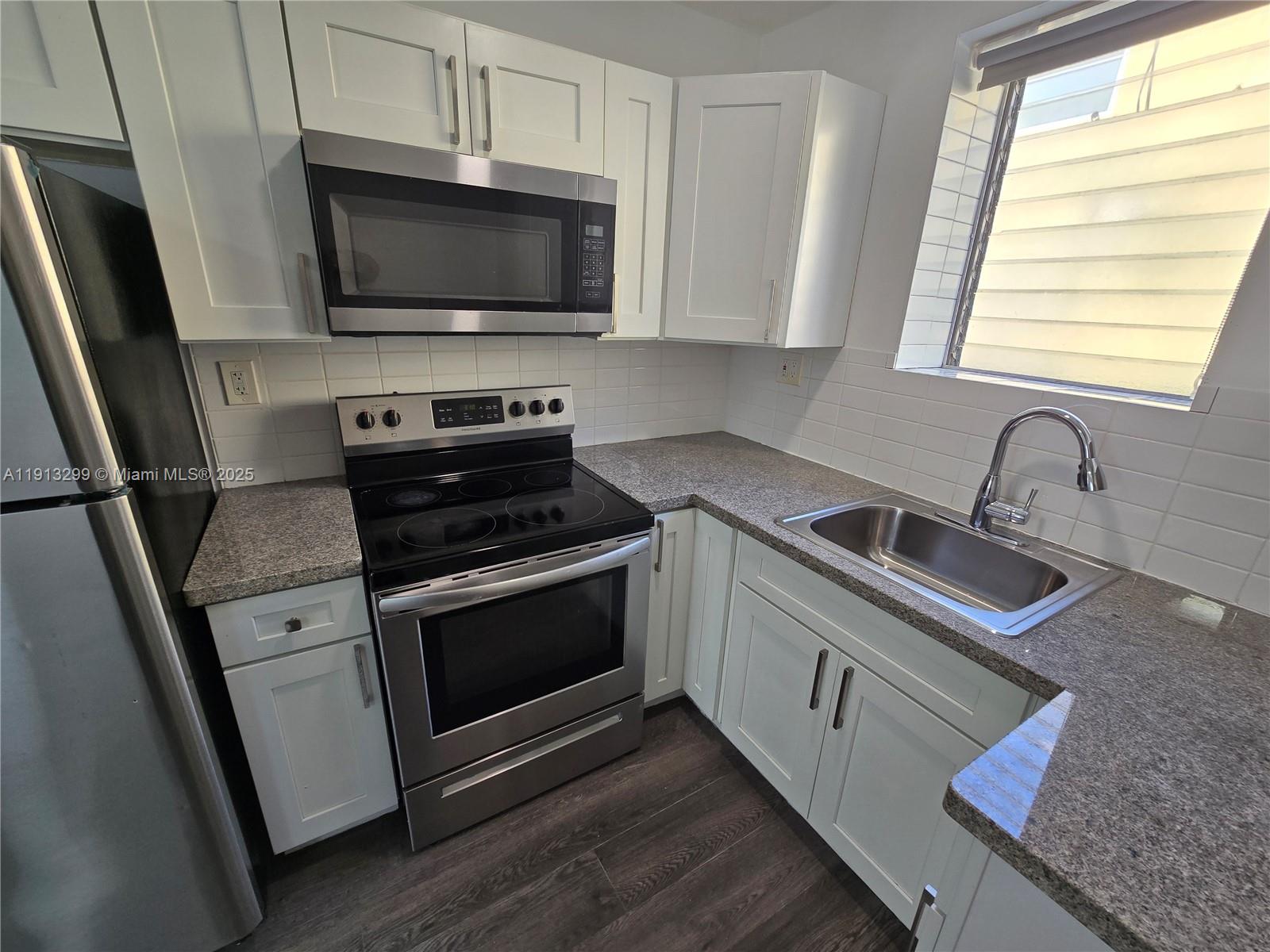 OSCEOLA PARK - Residential Lease