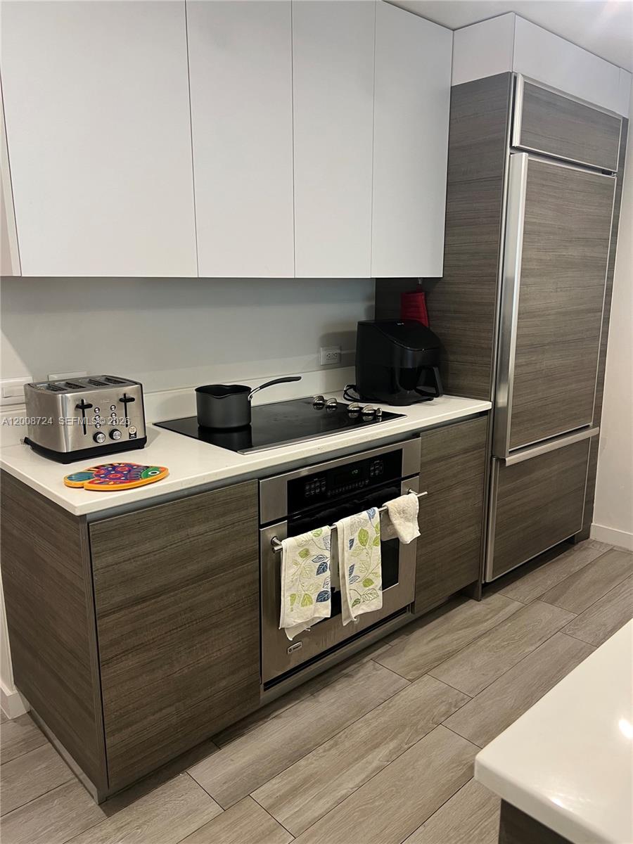 1100 S Miami Ave 2011