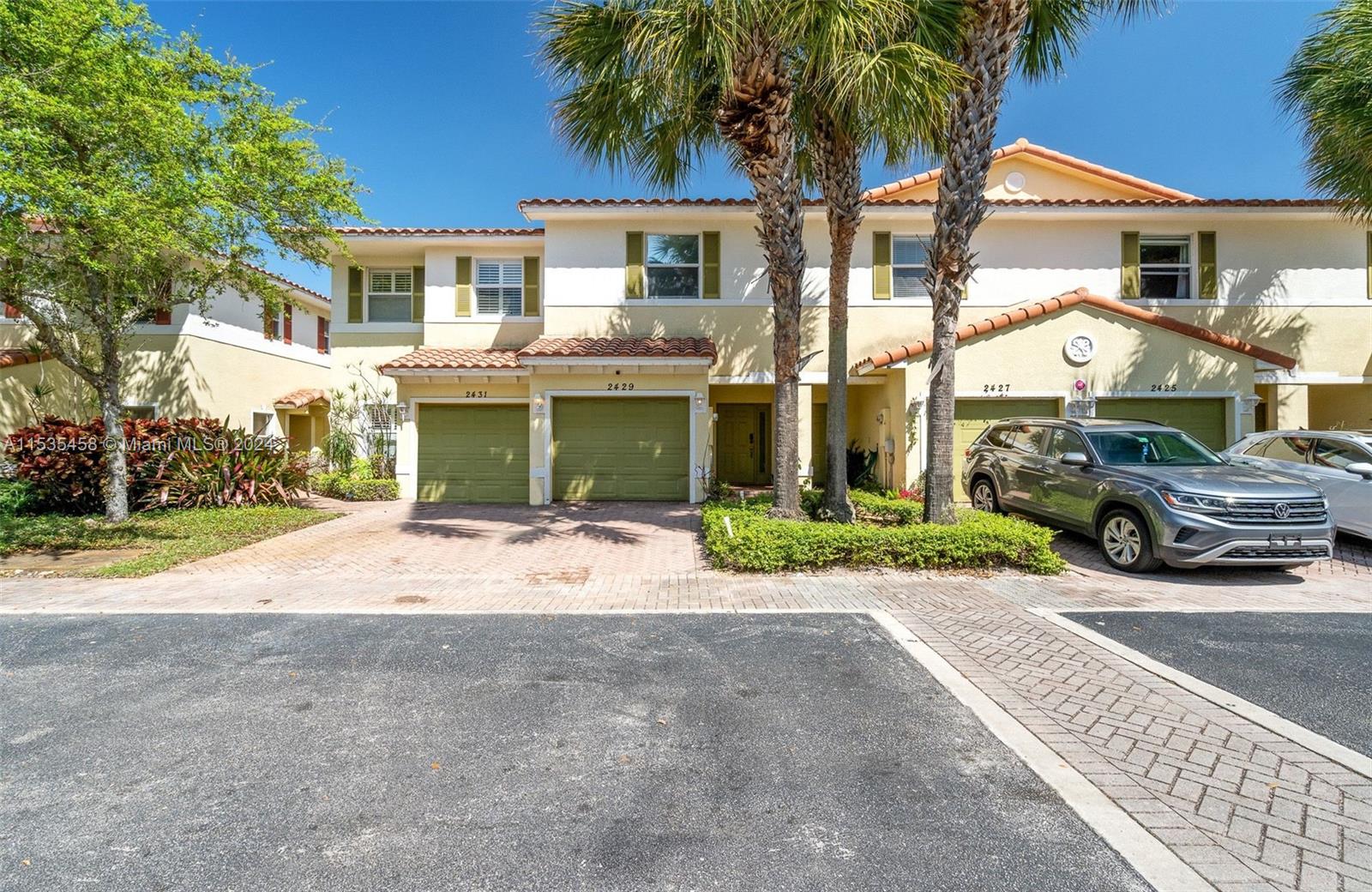 View Oakland Park, FL 33309 townhome