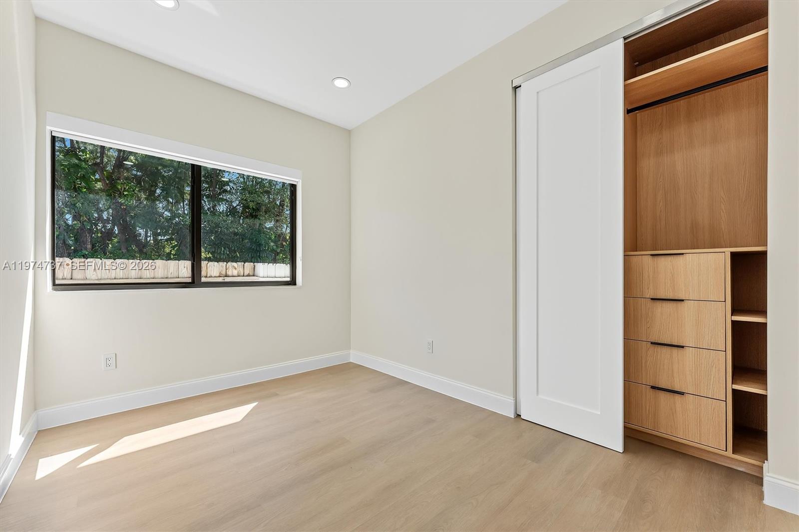 NAUTILUS SUB - Residential