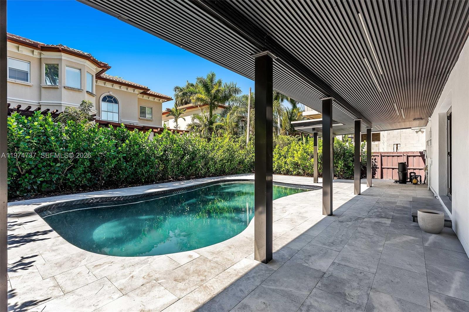 NAUTILUS SUB - Residential