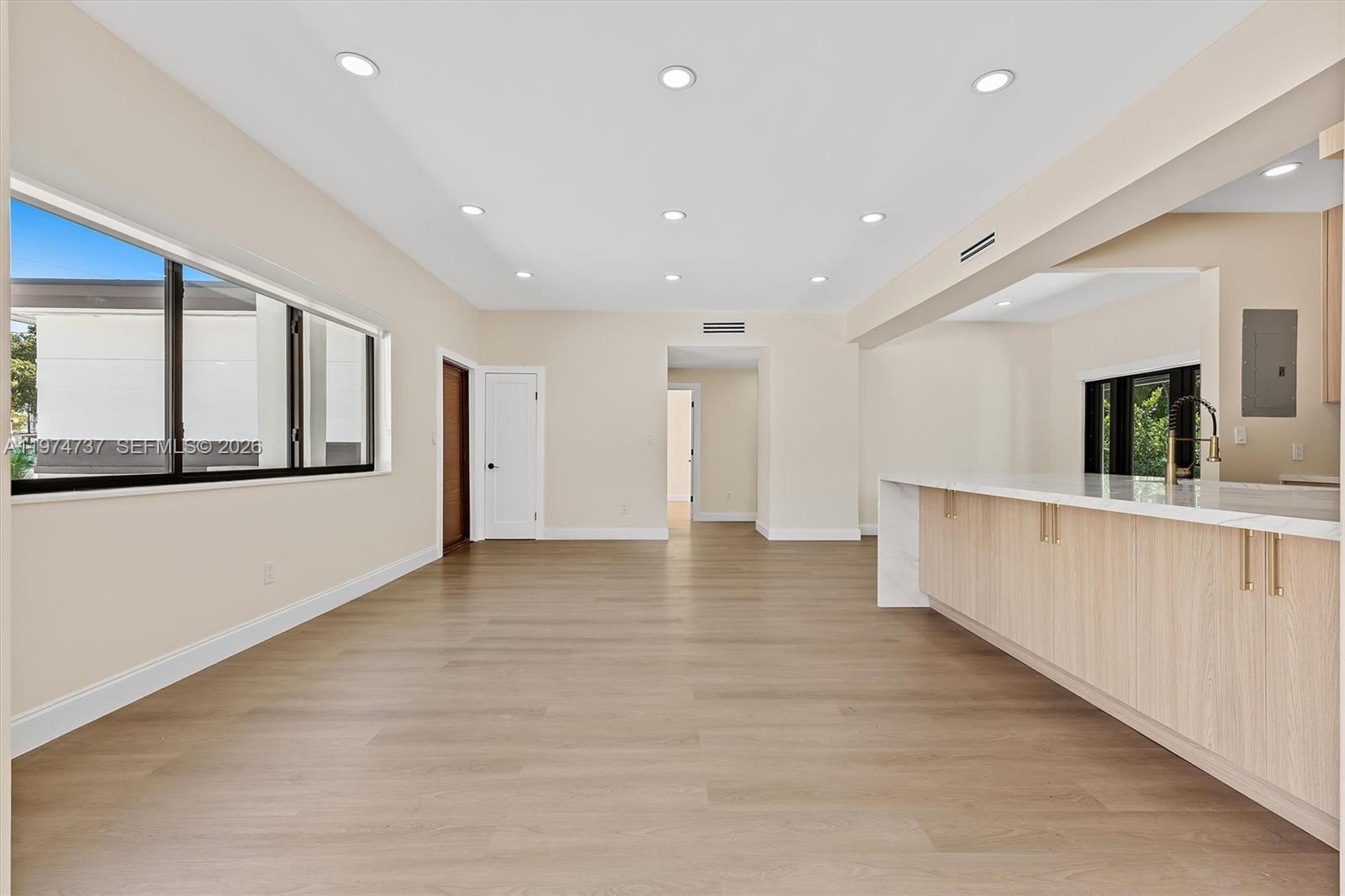 NAUTILUS SUB - Residential