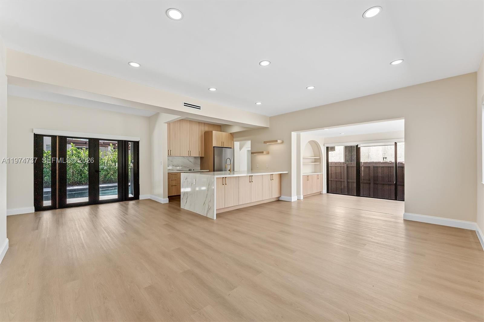 NAUTILUS SUB - Residential