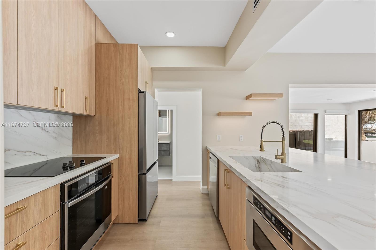 NAUTILUS SUB - Residential