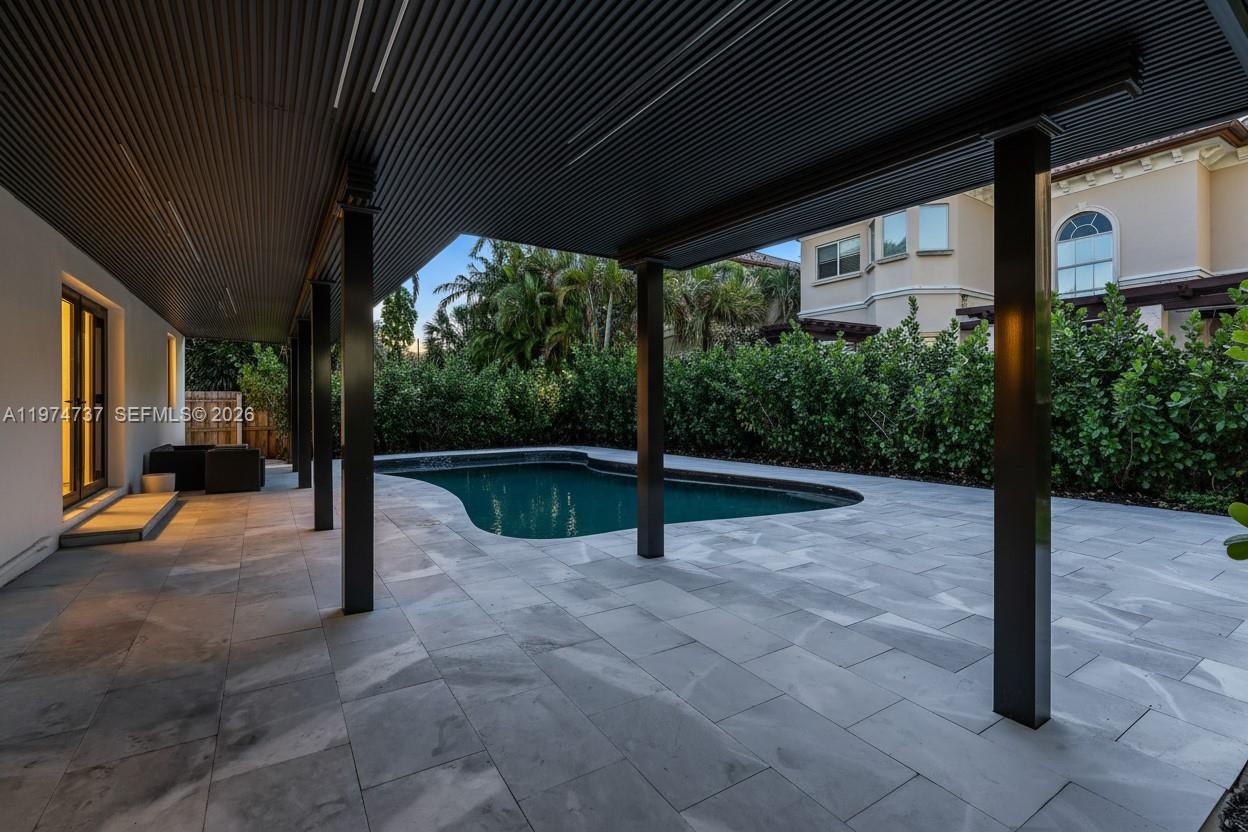 NAUTILUS SUB - Residential