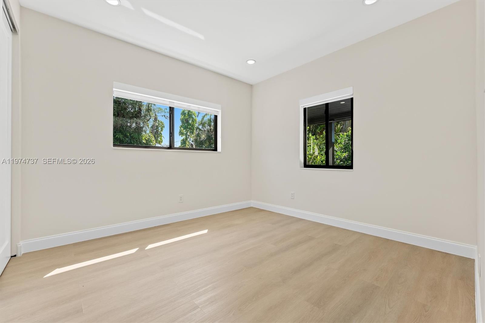 NAUTILUS SUB - Residential