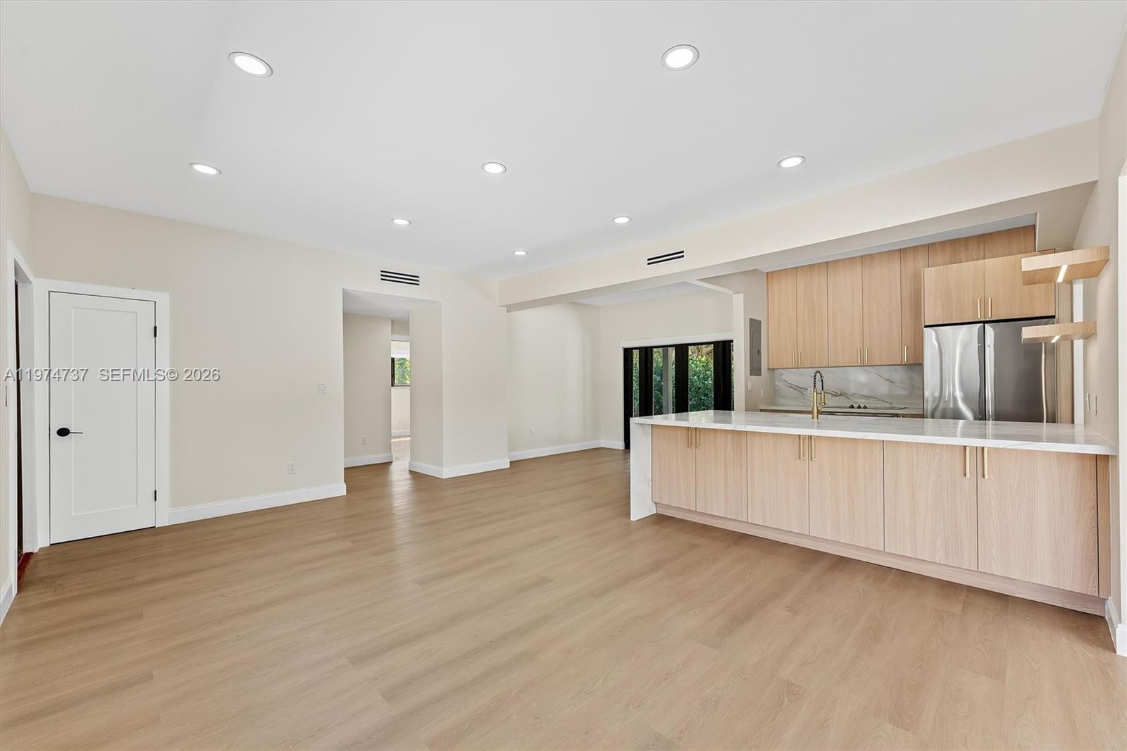 NAUTILUS SUB - Residential