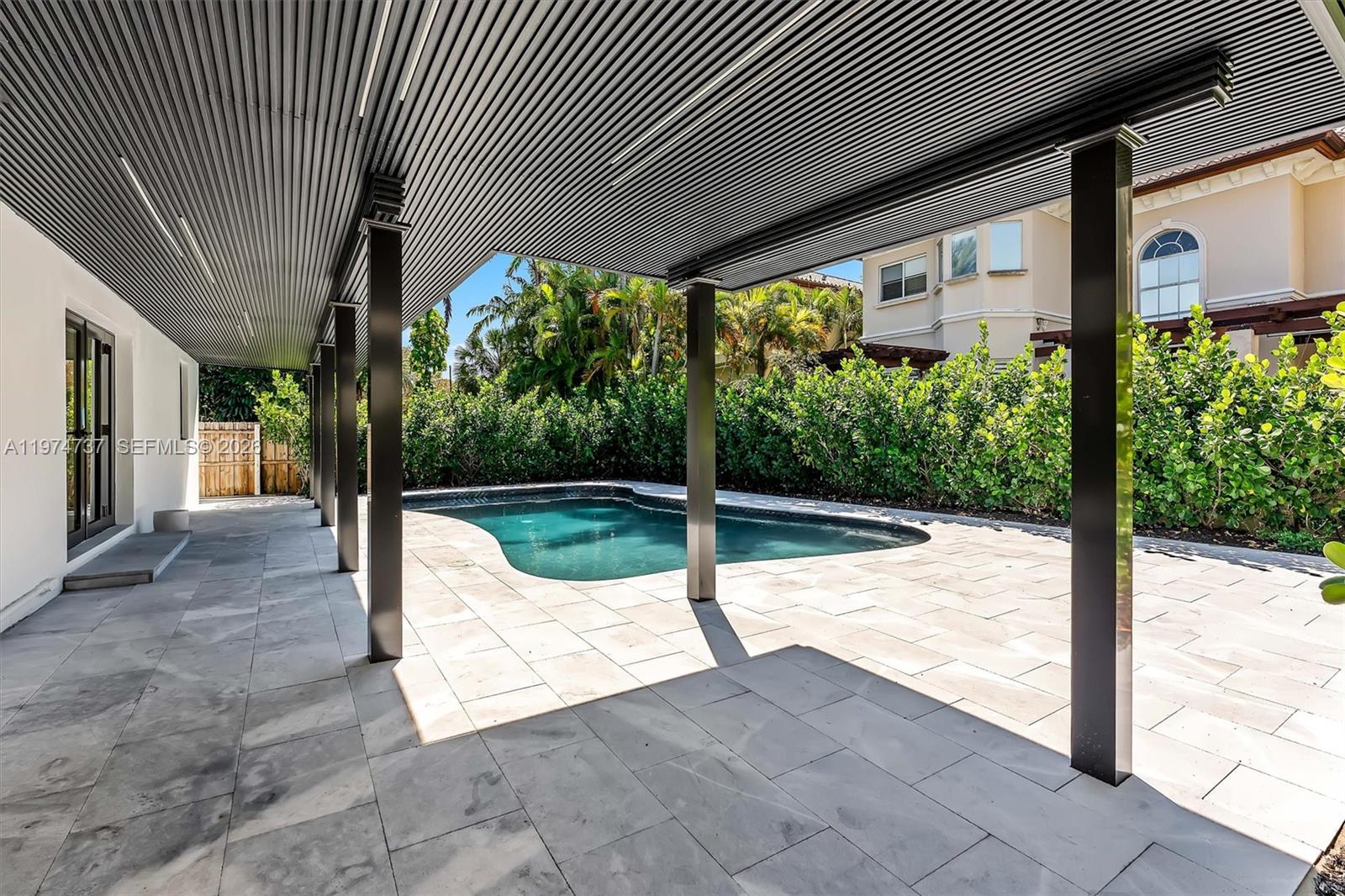 NAUTILUS SUB - Residential