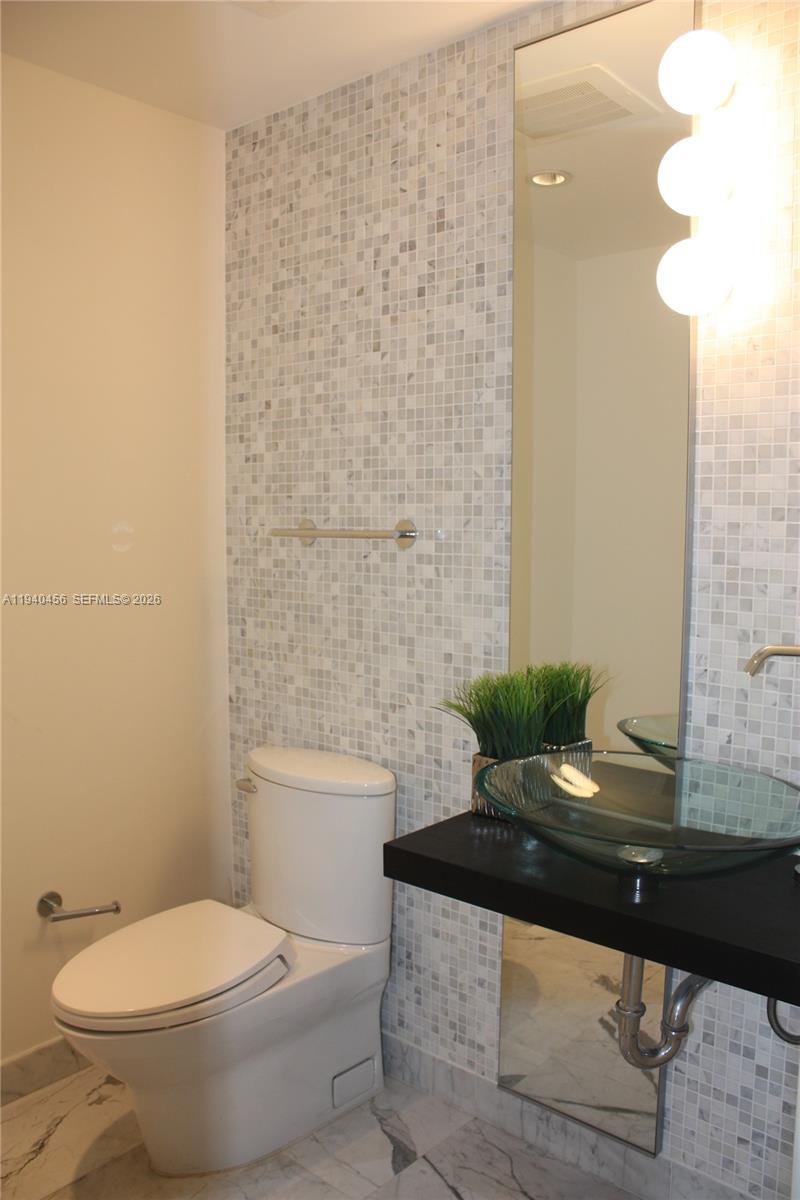 200 Biscayne Boulevard Way 4413