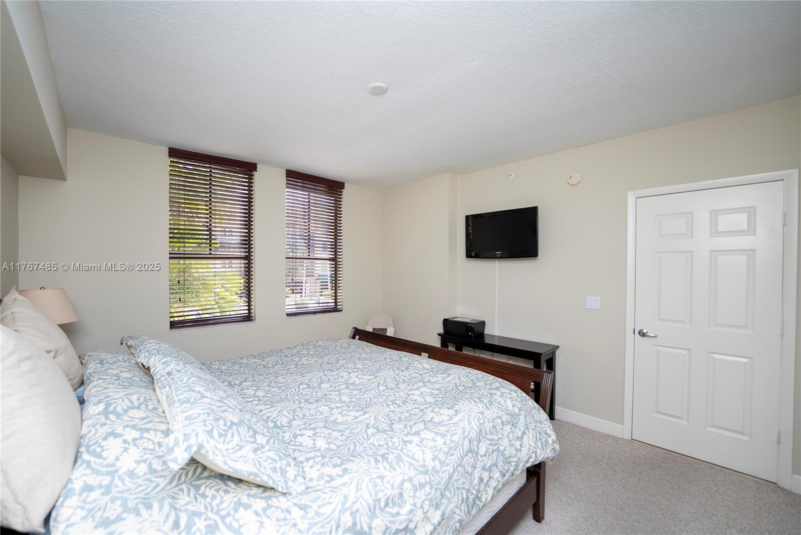 55 MERRICK CONDO - Residential