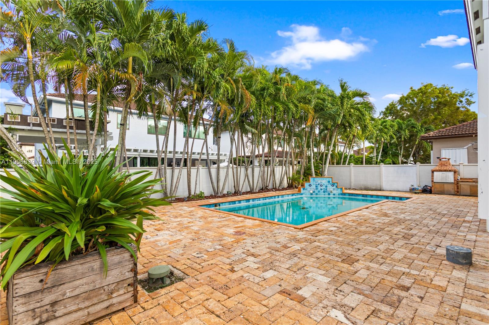 CAMINO REAL ESTATES 1ST A - Residential