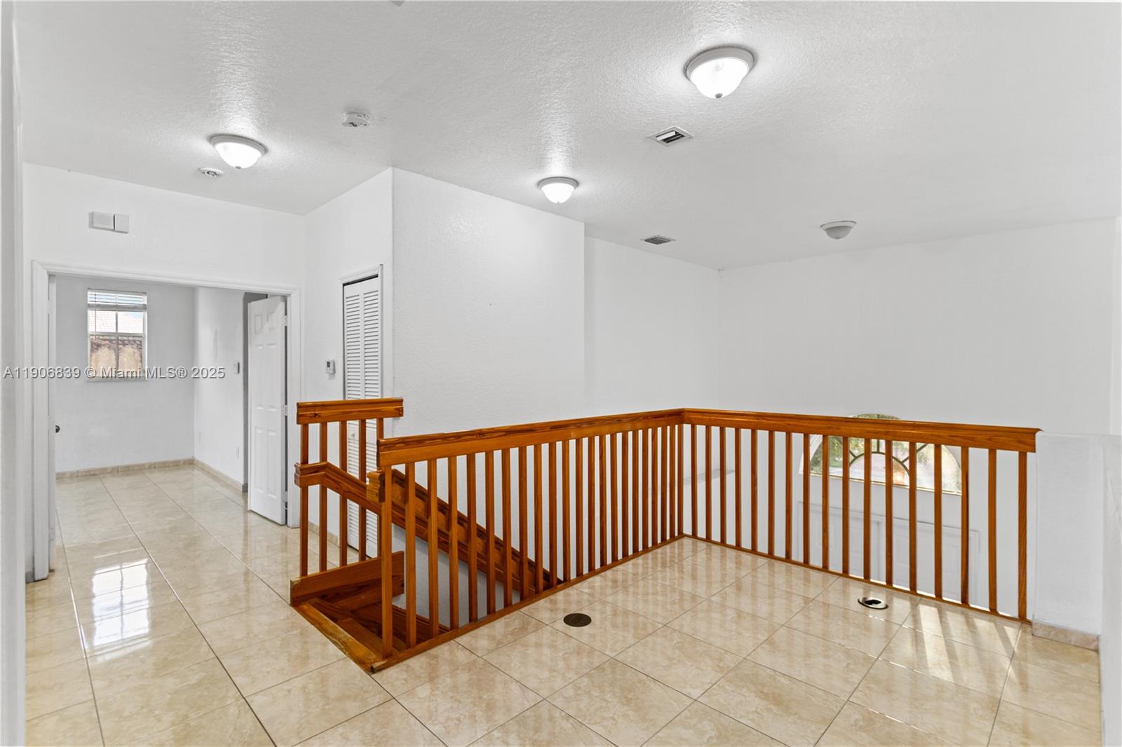 CAMINO REAL ESTATES 1ST A - Residential