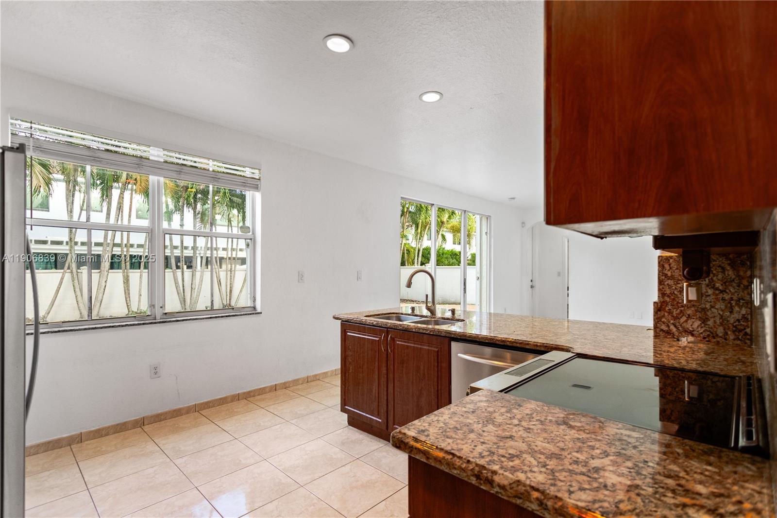 CAMINO REAL ESTATES 1ST A - Residential