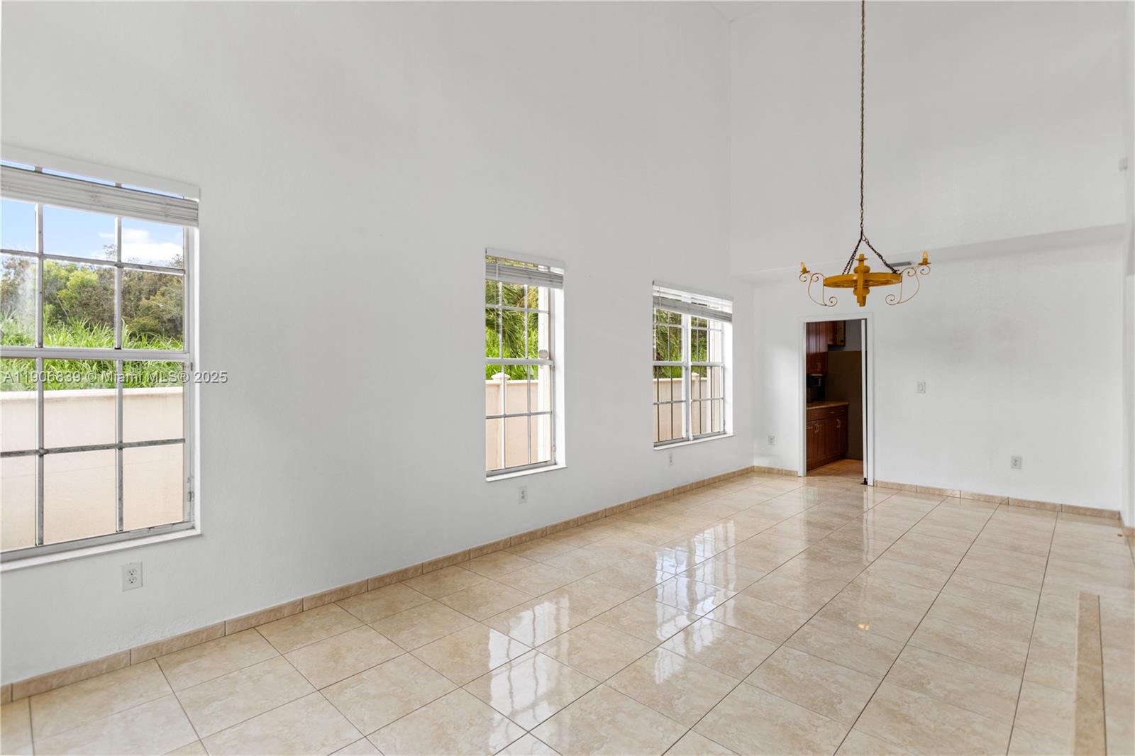 CAMINO REAL ESTATES 1ST A - Residential