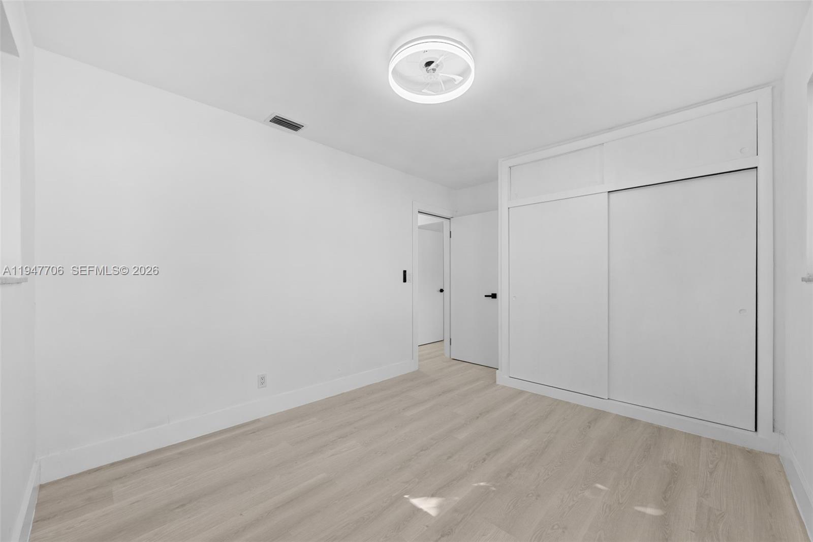 ACRES LAKE ESTATES - Residential