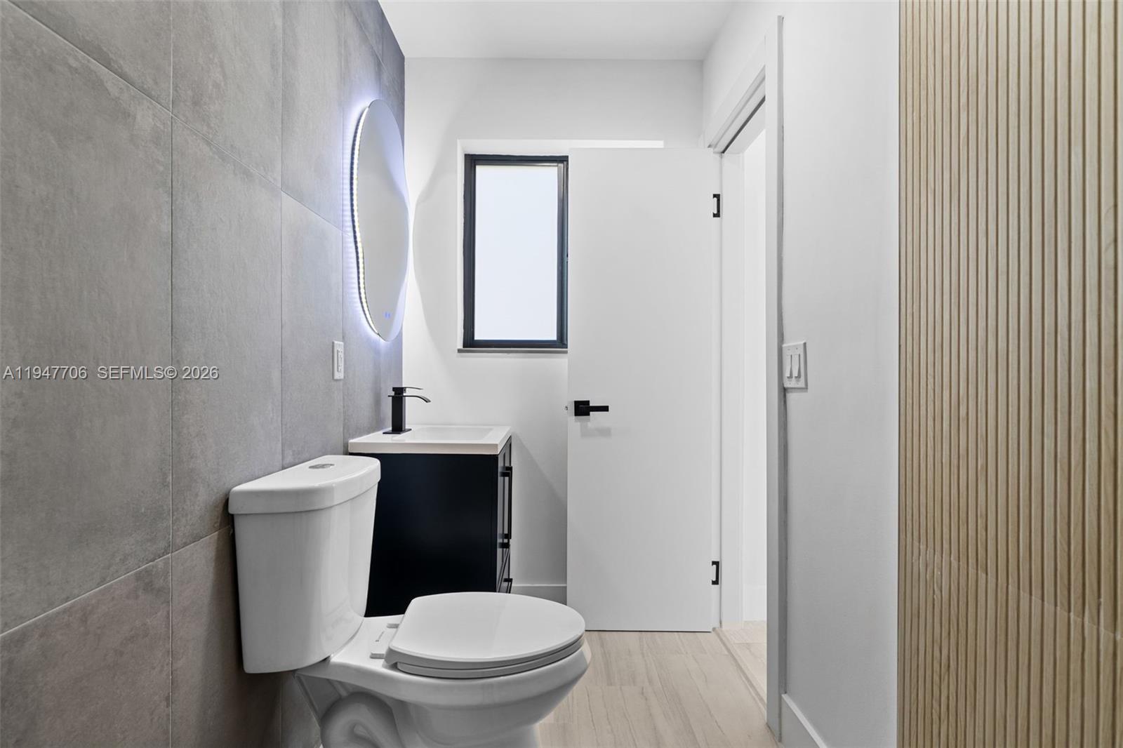 ACRES LAKE ESTATES - Residential