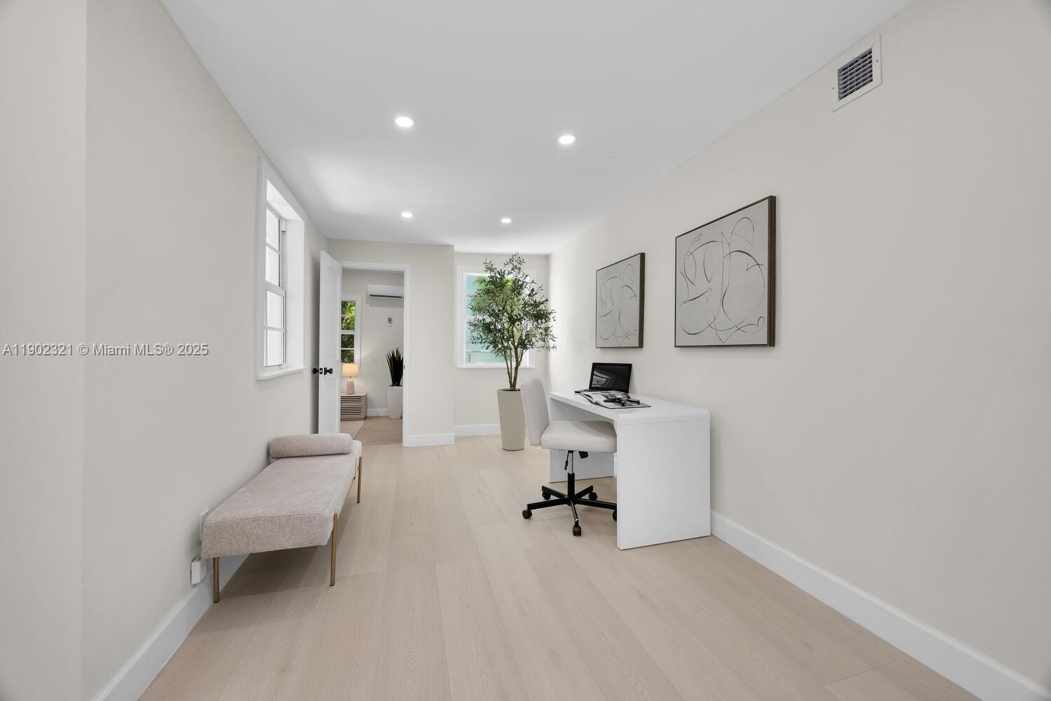 CORAL GABLES GRANADA SEC - Residential