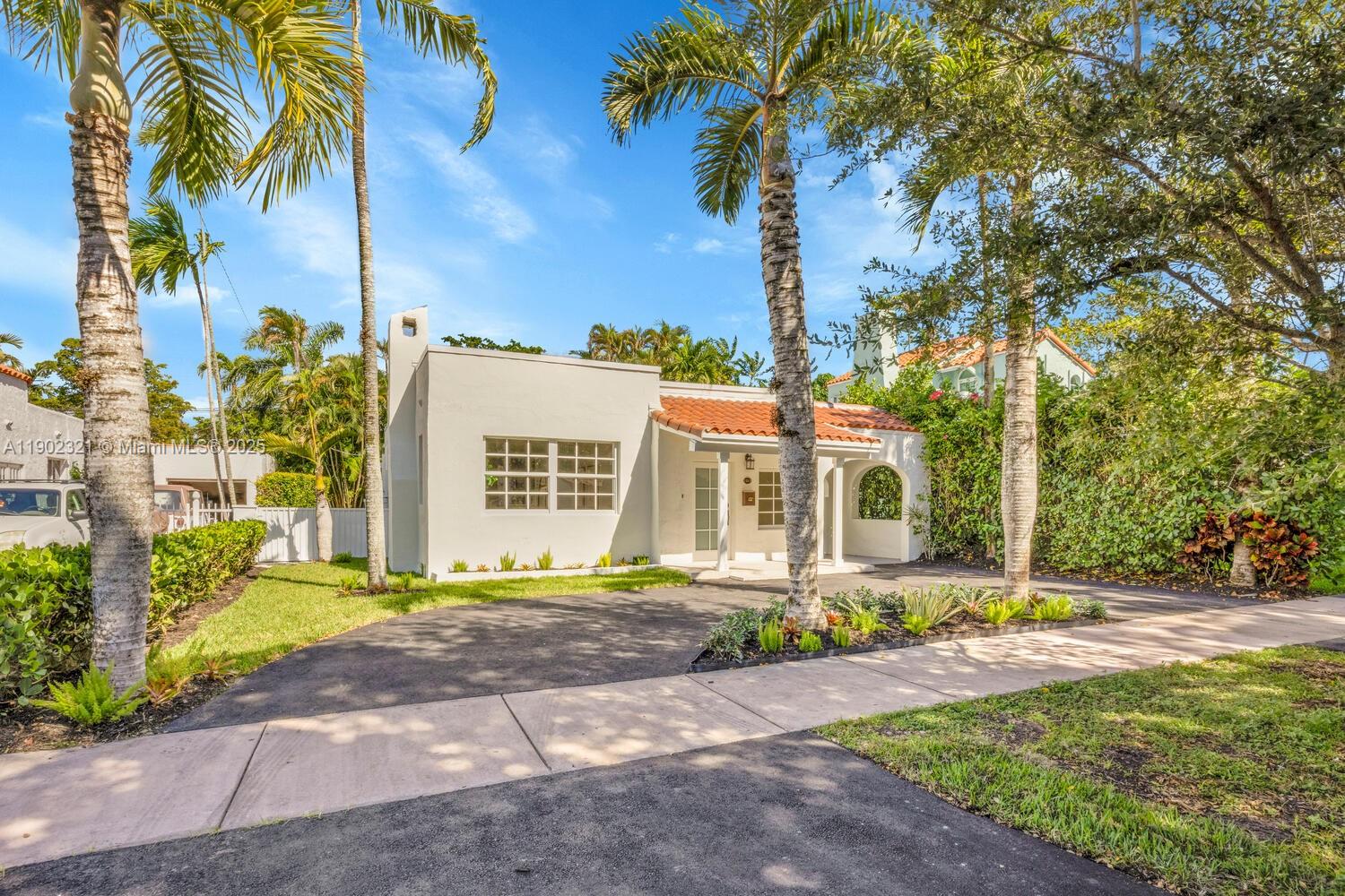 CORAL GABLES GRANADA SEC - Residential