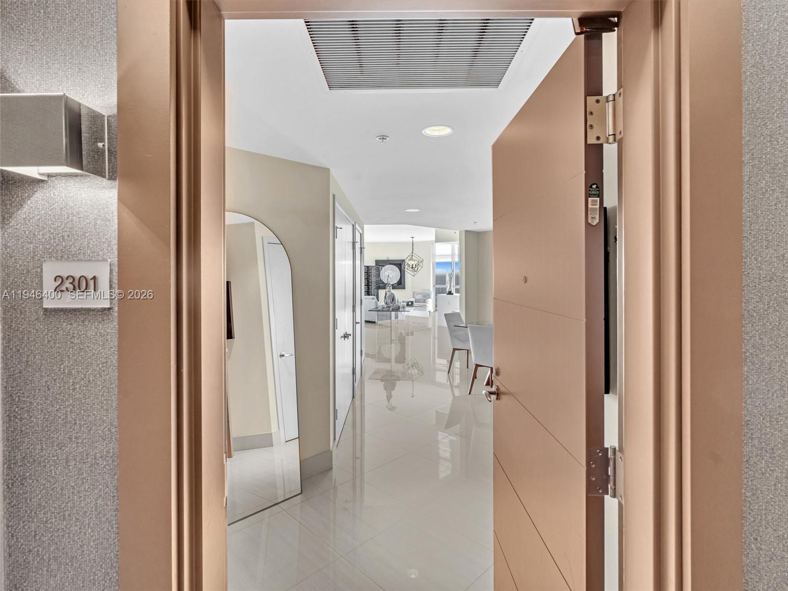 17301 Biscayne Blvd 2301