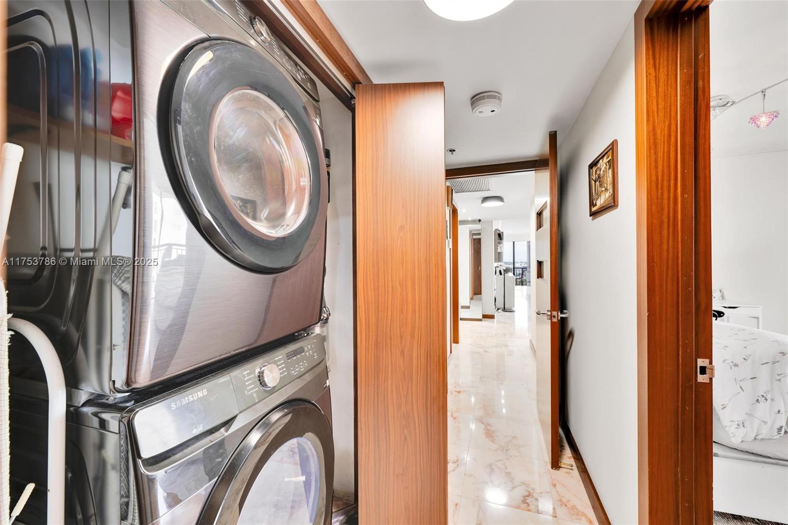 THE TIFFANY OF BAL HARBOUR - Residential