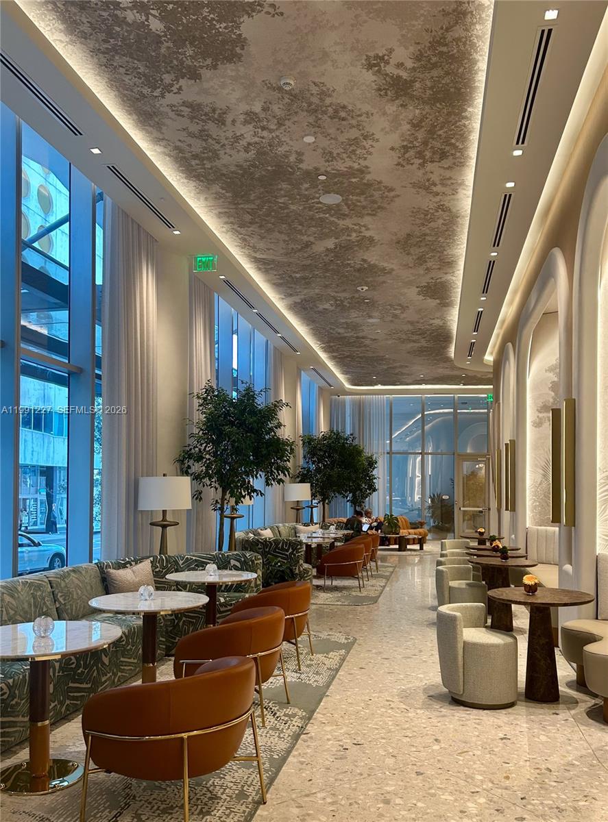 BRICKELL POINT - Residential