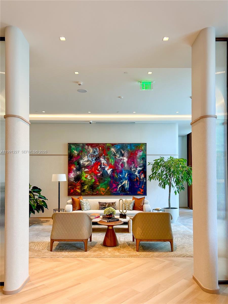 BRICKELL POINT - Residential