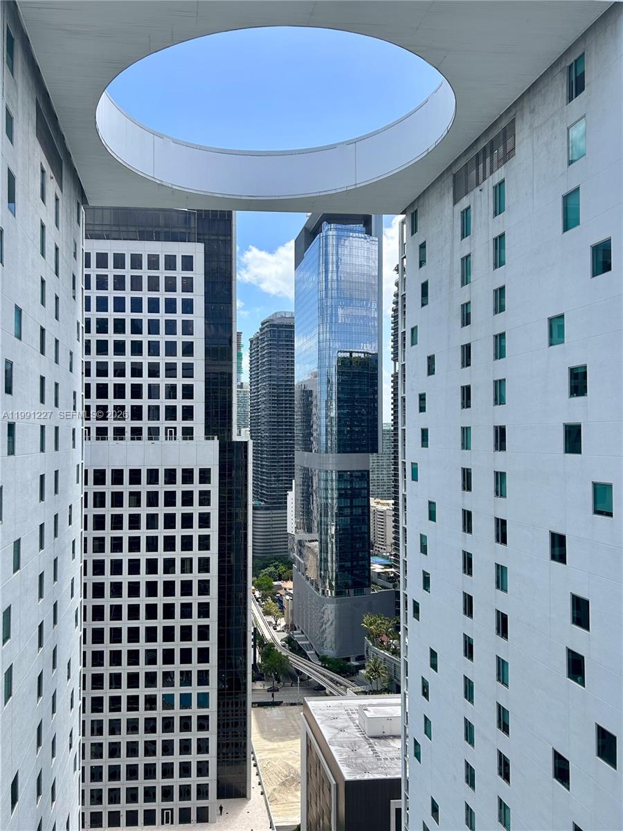 BRICKELL POINT - Residential