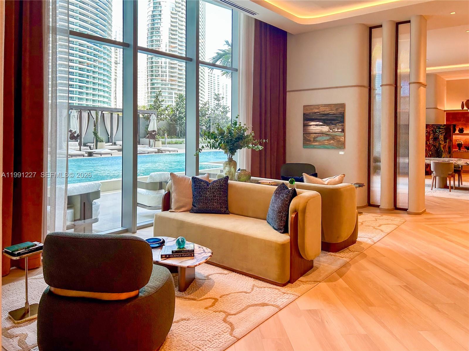 BRICKELL POINT - Residential