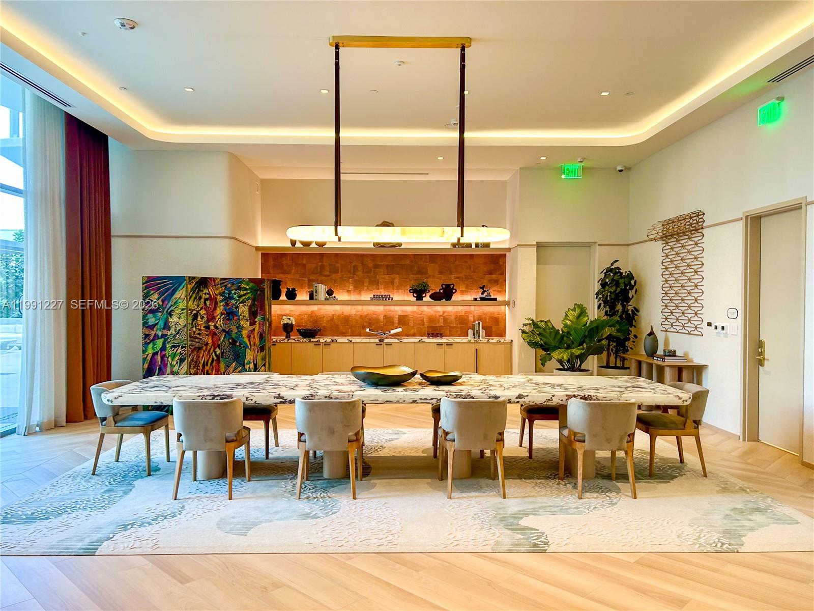 BRICKELL POINT - Residential