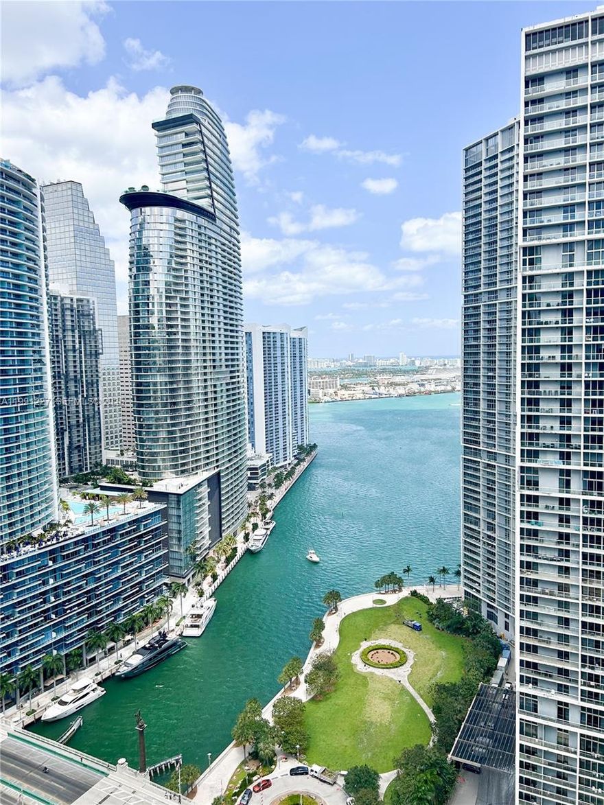 Experience elevated living at Viceroy in the heart of Brickell. This stunning 1-bedroom, 1-bathroom condo offers a perfect blend of modern design and luxury comfort. Floor-to-ceiling windows fill the space with natural light and showcase beautiful city skyline views.
The open-concept layout features a sleek contemporary kitchen with premium appliances, custom cabinetry, and elegant finishes, ideal for both everyday living and entertaining. The spacious bedroom provides a relaxing retreat with ample closet space, while the spa-inspired bathroom delivers a refined, resort-style feel.
Residents enjoy world-class amenities, including a resort-style pool, state-of-the-art fitness center, full-service spa, concierge, valet, and 24-hour security. Located just steps from Brickell City Centre, top restaurants, shopping, and nightlife, this prime location offers unmatched convenience and vibrant urban living.
Perfect as a primary residence, second home, or investment opportunity in one of Miami’s most sought-after neighborhoods.