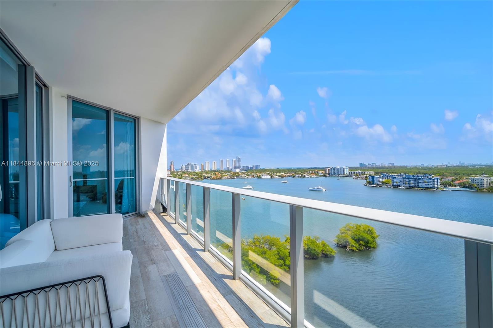 17111 Biscayne Blvd 1406