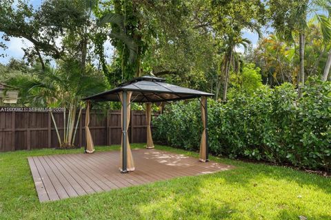 Tiny photo for 212 NW 103rd St, Miami, FL 33150 (MLS # A12006921)