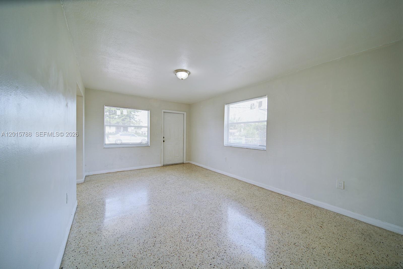 CORAL TERRACE SEC 2 - Residential Income