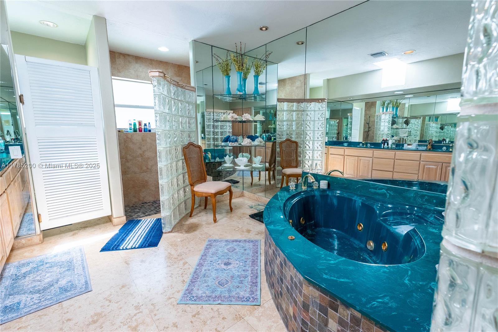 PINE TREE ESTATES 1ST ADDN - Residential