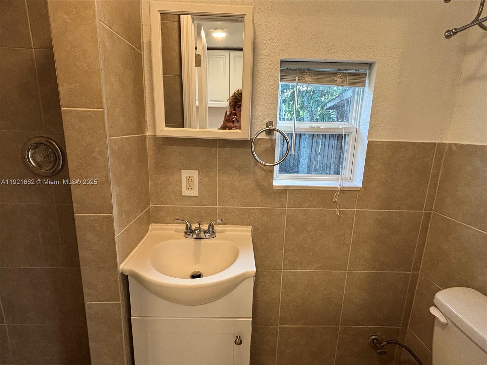 MELROSE PARK SEC 4 - Residential Lease