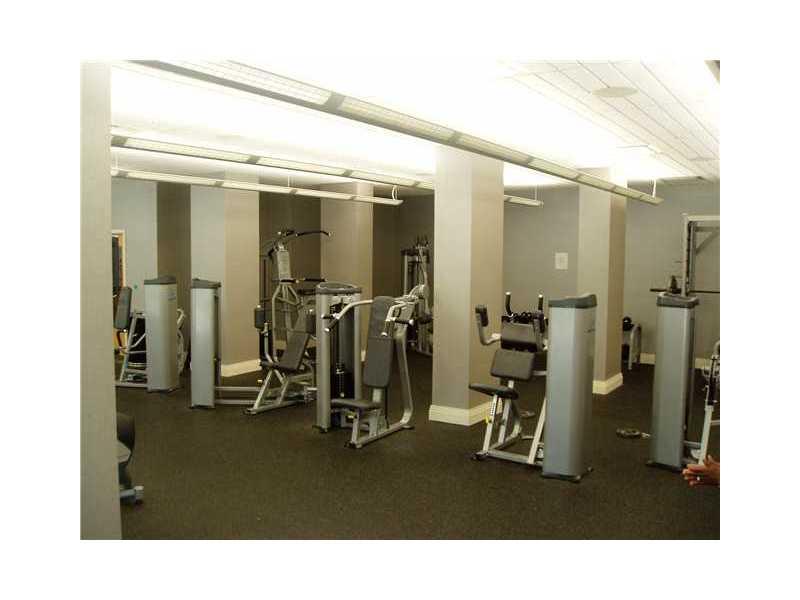 TIDES ON HOLLYWOOD BEACH - Residential Lease