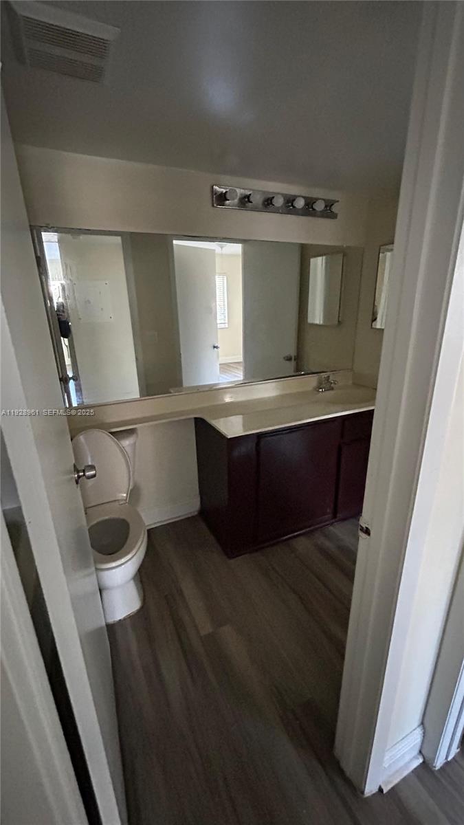 SUN VISTA GARDENS CONDO - Residential Lease