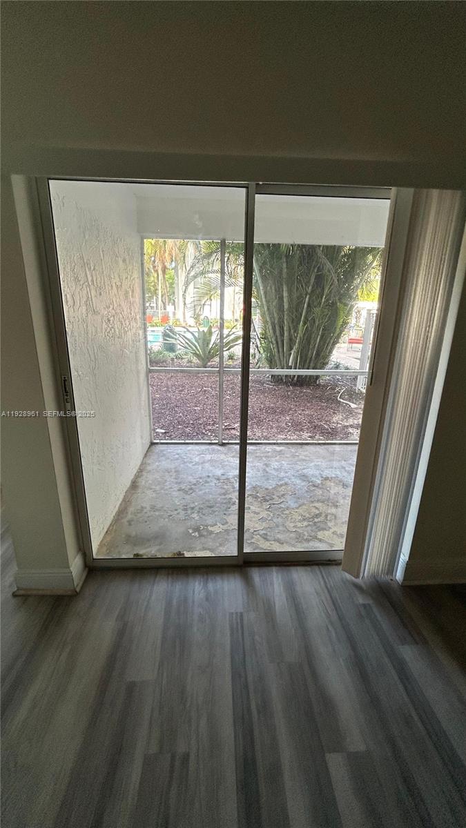 SUN VISTA GARDENS CONDO - Residential Lease