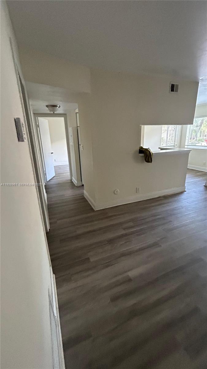 SUN VISTA GARDENS CONDO - Residential Lease