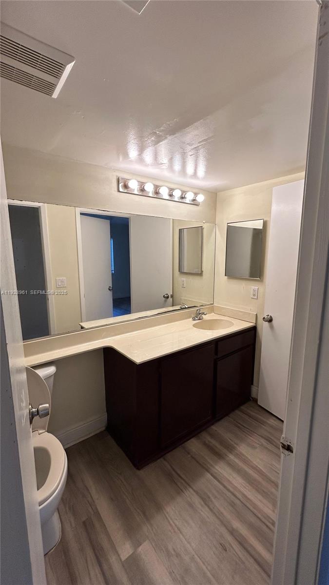 SUN VISTA GARDENS CONDO - Residential Lease