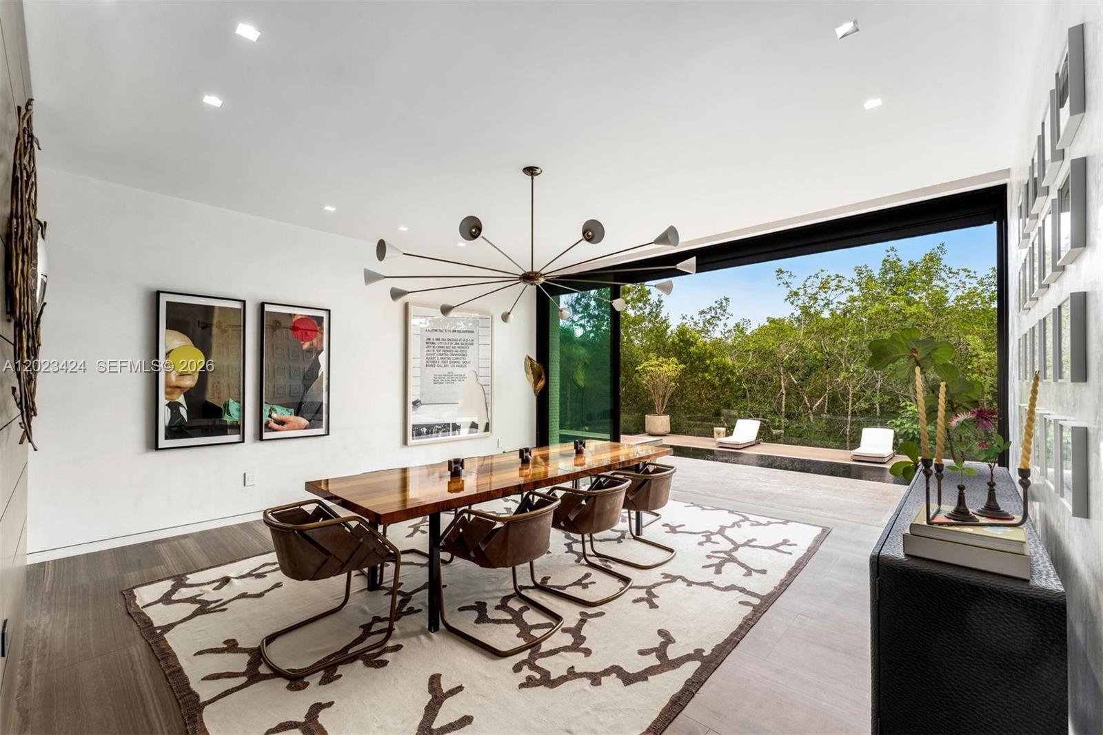 132 Paloma Dr