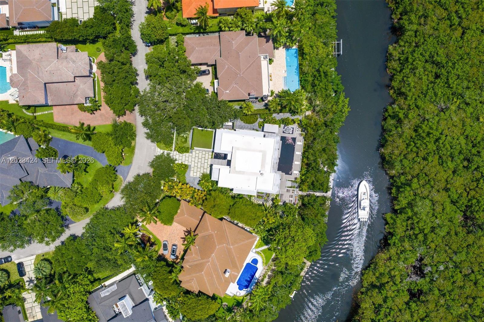 132 Paloma Dr