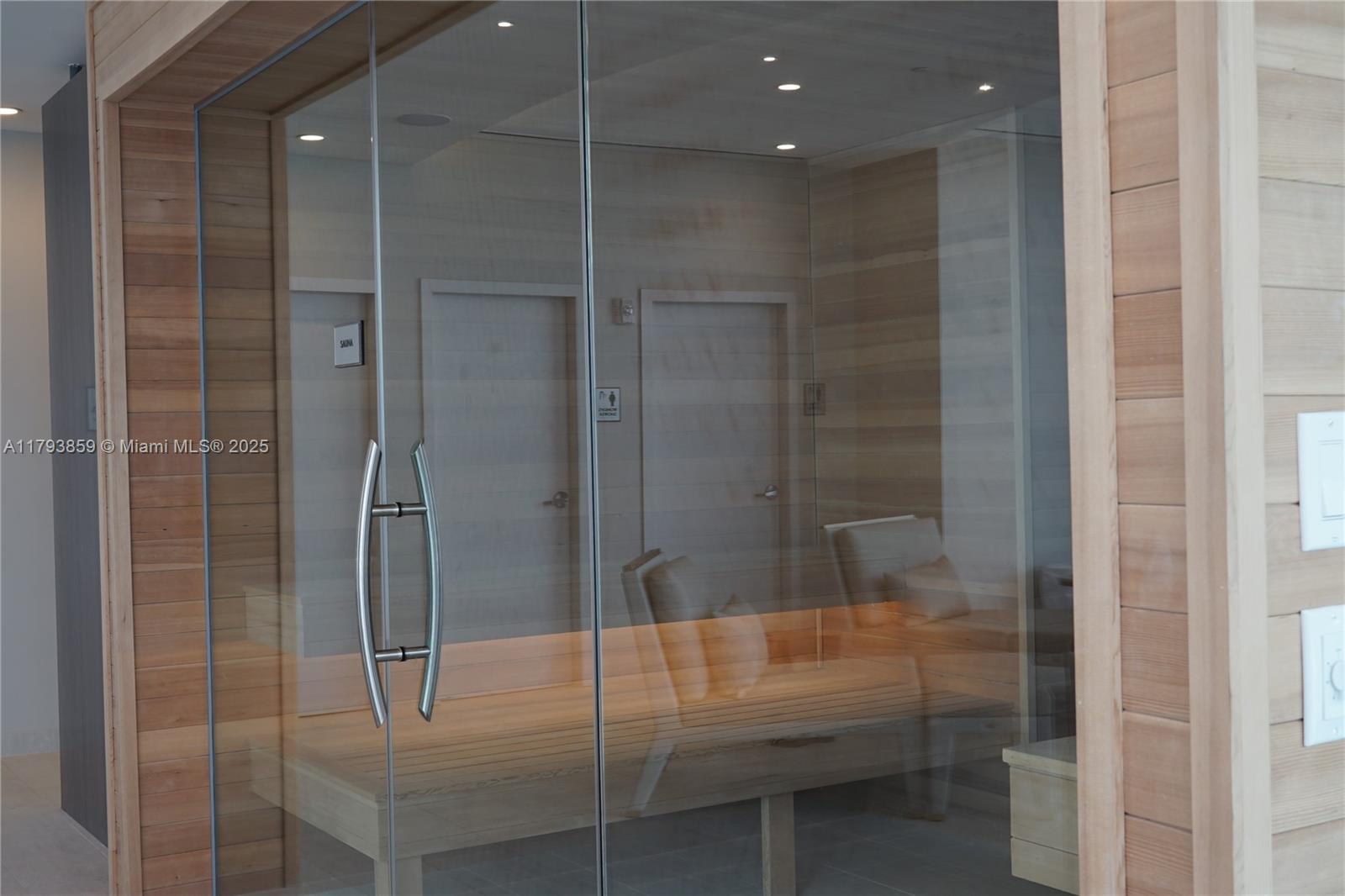 ARIA ON THE BAY CONDO - Residential Lease