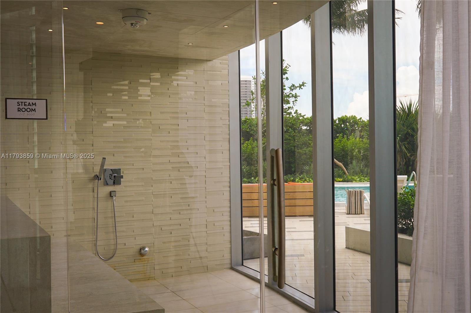 ARIA ON THE BAY CONDO - Residential Lease