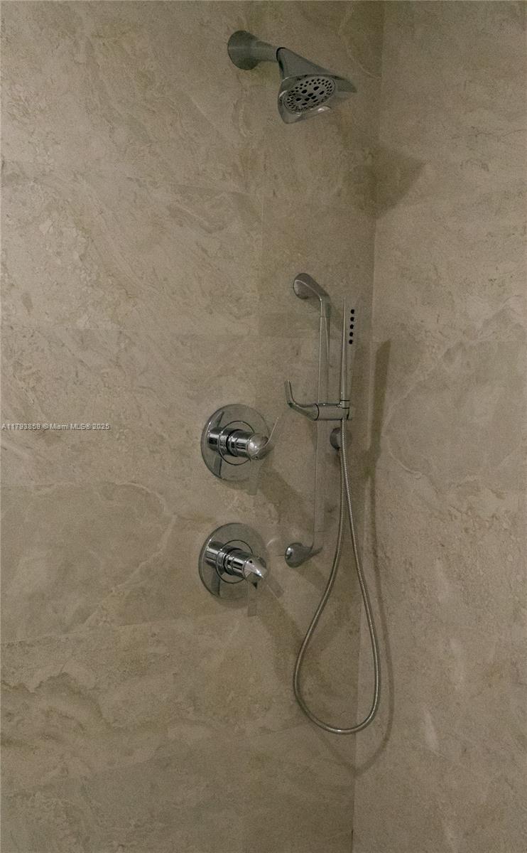 ARIA ON THE BAY CONDO - Residential Lease