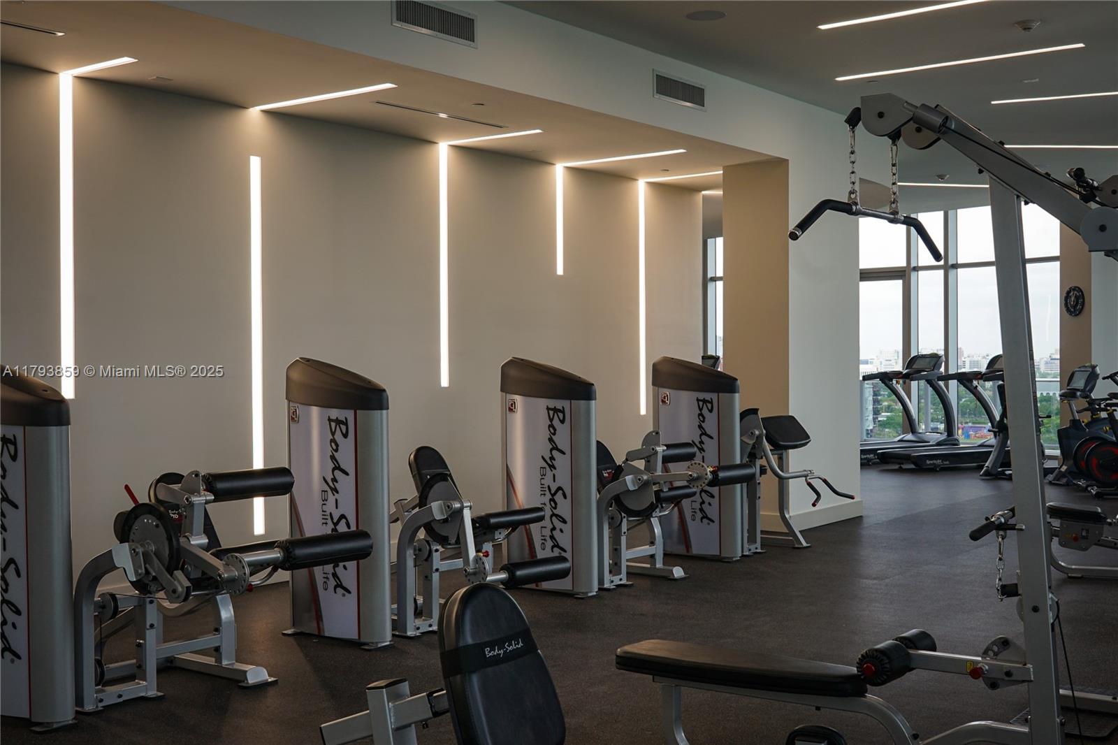 ARIA ON THE BAY CONDO - Residential Lease