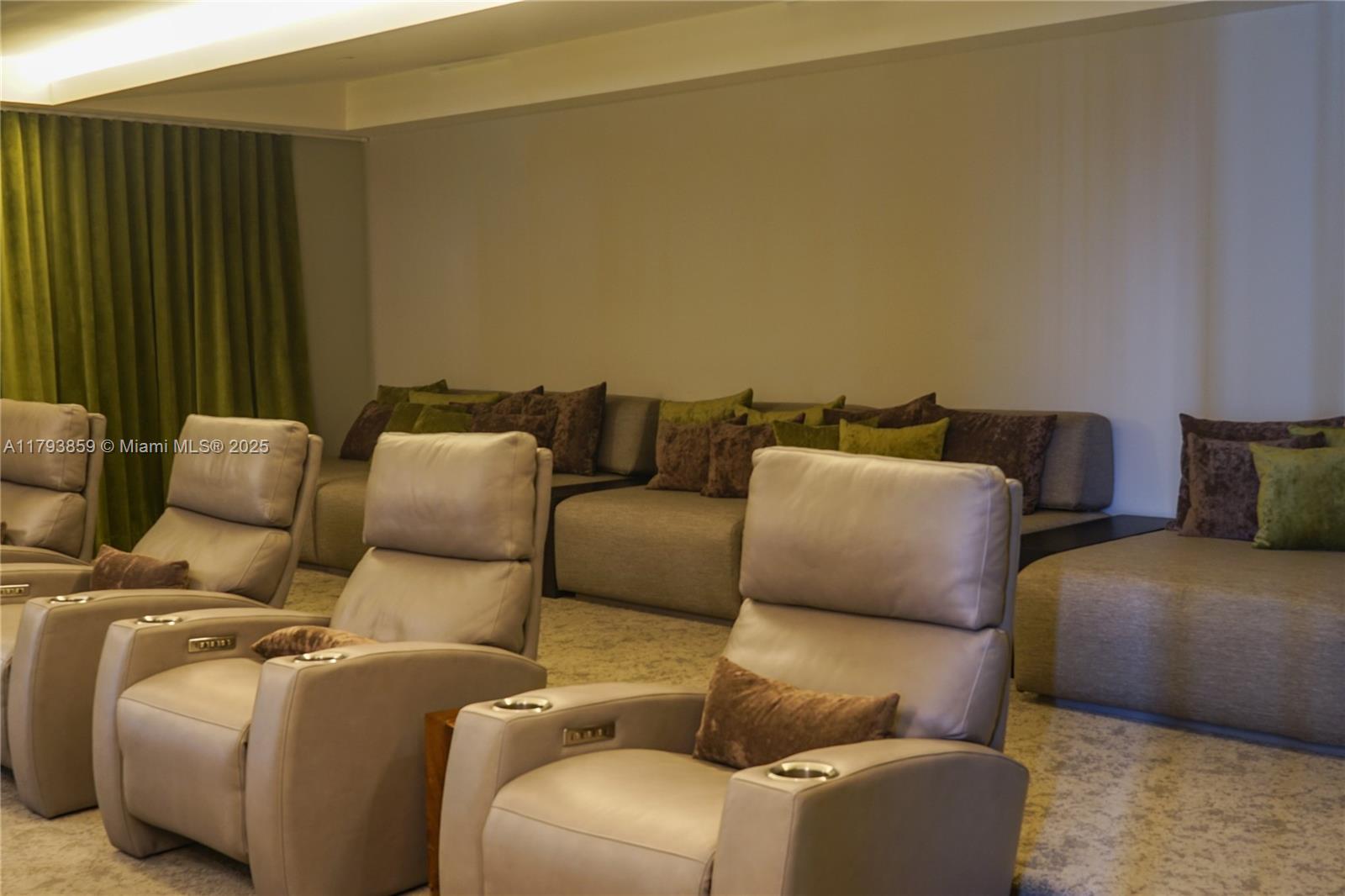 ARIA ON THE BAY CONDO - Residential Lease