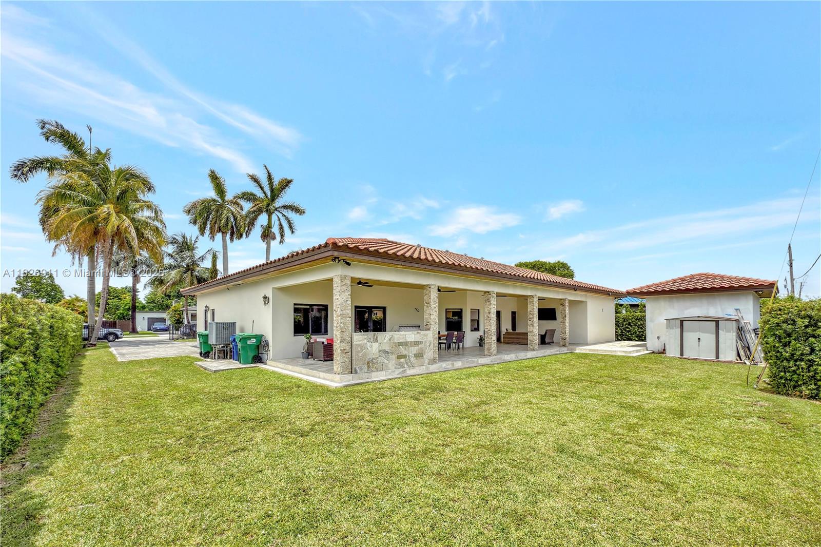 7970 SW 26th St, Miami, FL, 33155/$1,700,000 3 7970 SW 26th St